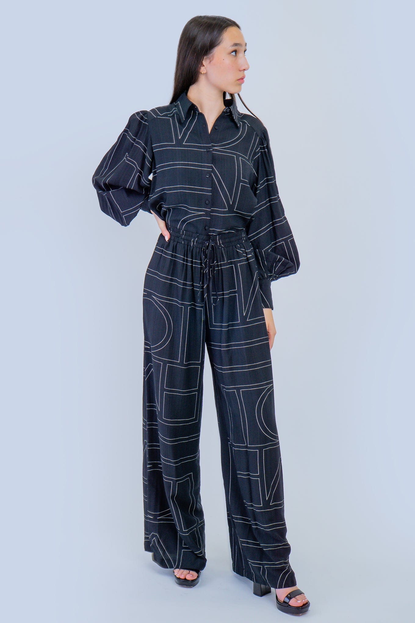 DCD PANTS Black/White Linear Abstract Pants