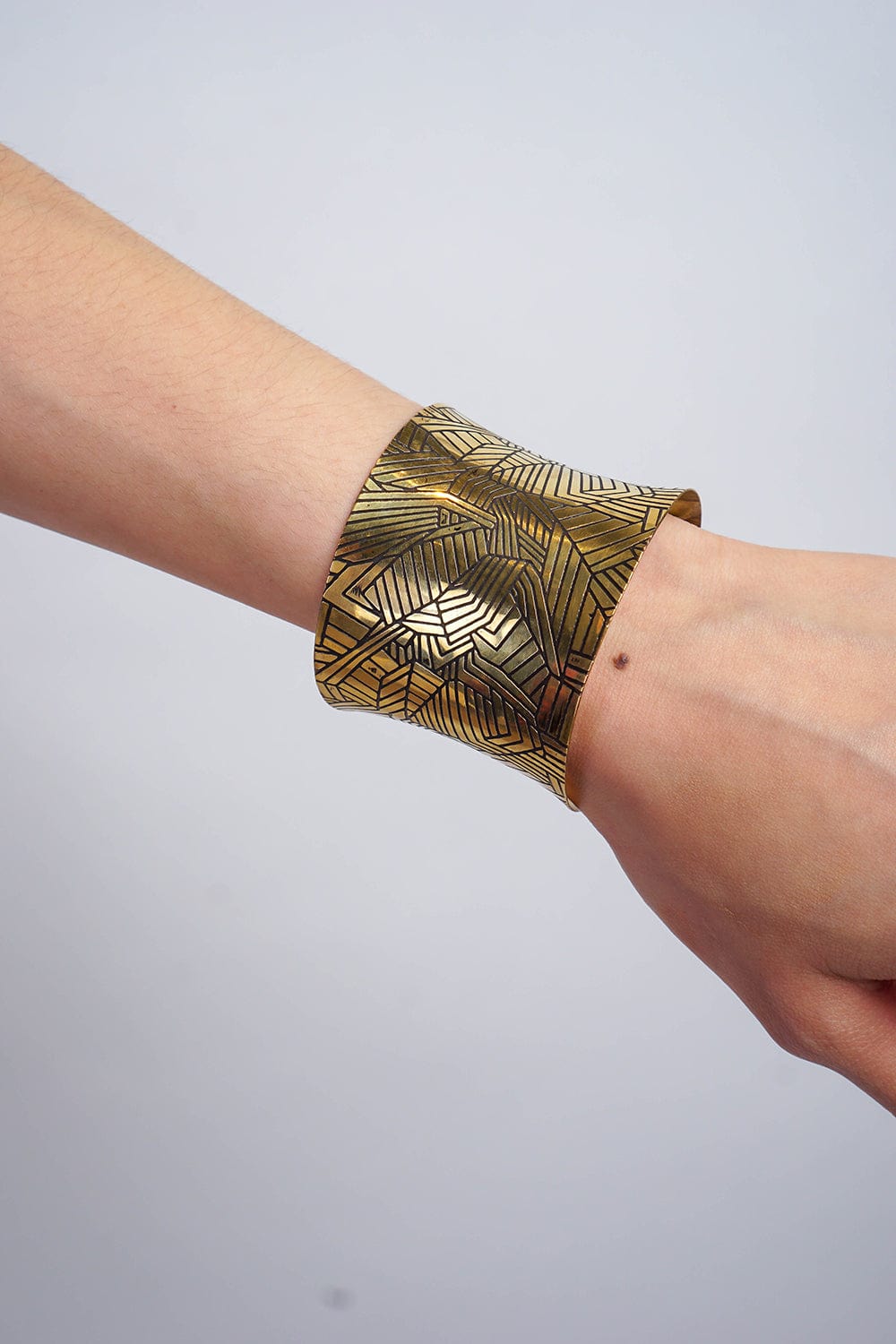 DCD BRACELETS Gold Geometric Lines Wide Cuff Bracelet