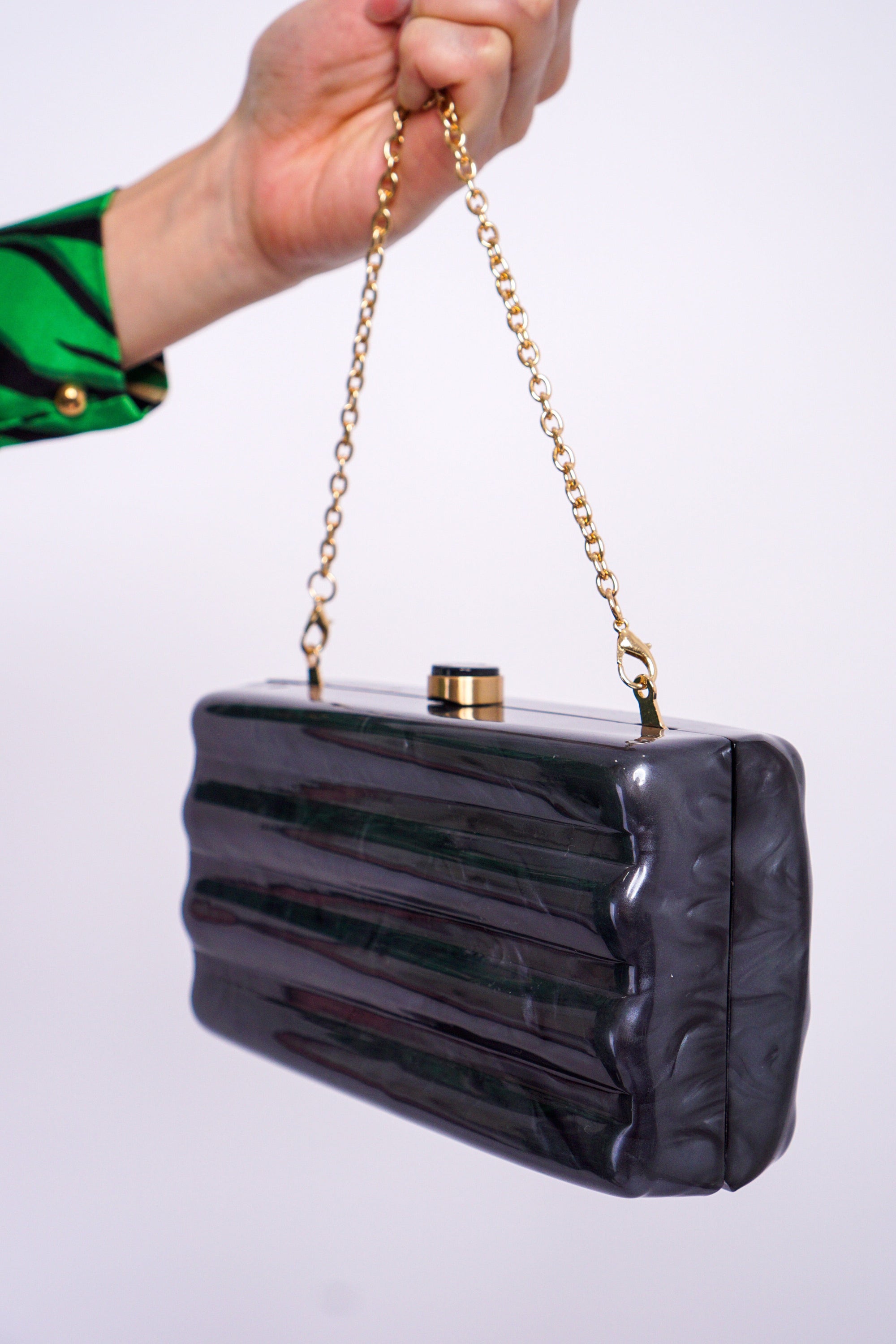 DCD CLUTCHES Black Wavy Acrylic Clutch