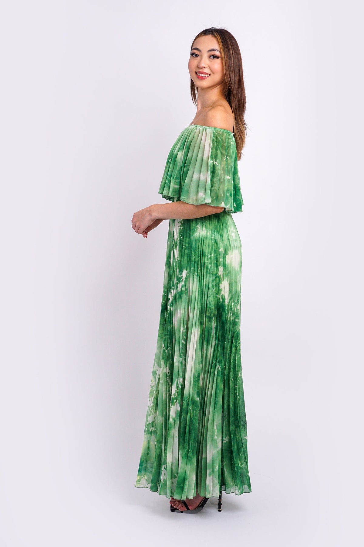 DCD DRESSES Green Off Shoulder Pleats Dress