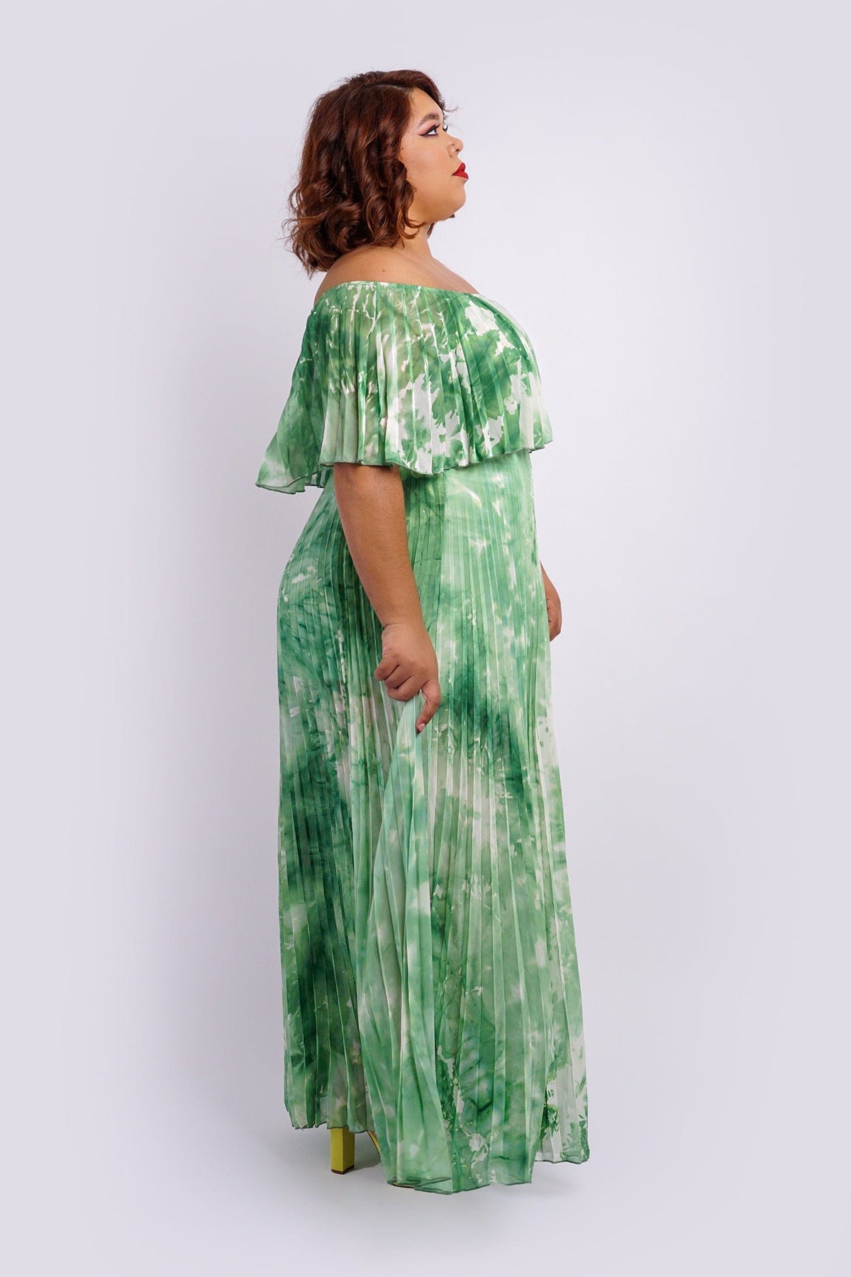 DCD DRESSES Green Off Shoulder Pleats Dress