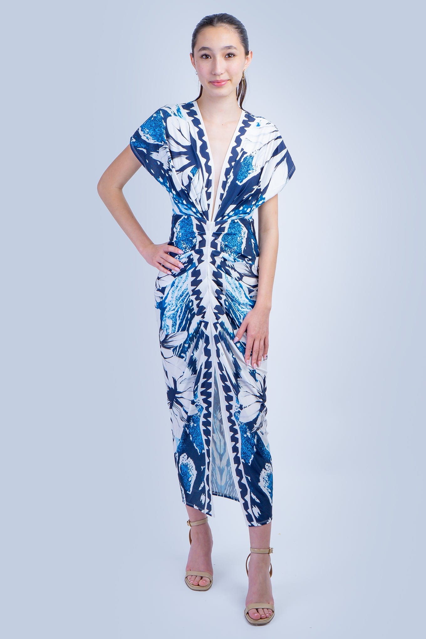 DCD DRESSES Navy  Abstract Deep V Neck Pleats Knit Dress