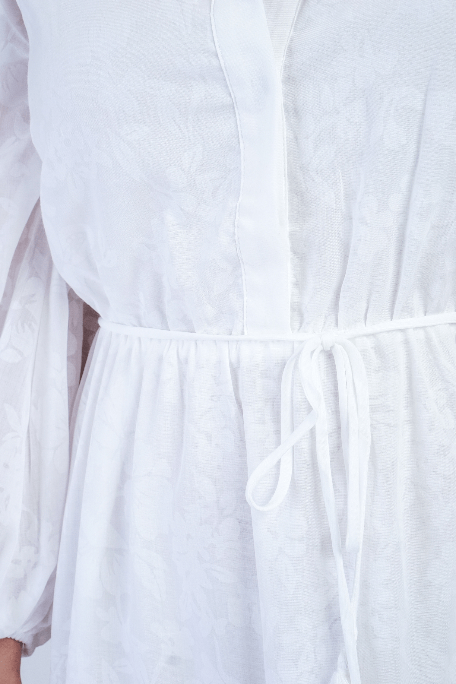 Chloe Dao Boutique DRESSES White Hidden Button Ballon Sleeve Long Dress