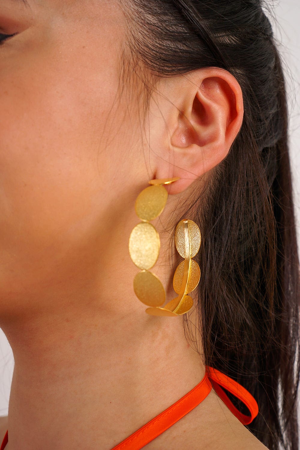 DCD EARRINGS 1 Gold Flat Disc Earrings