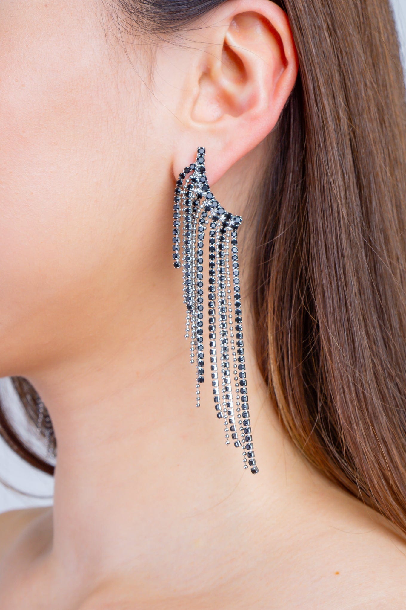 DCD EARRINGS Black Stone Chain Tassel Earrings