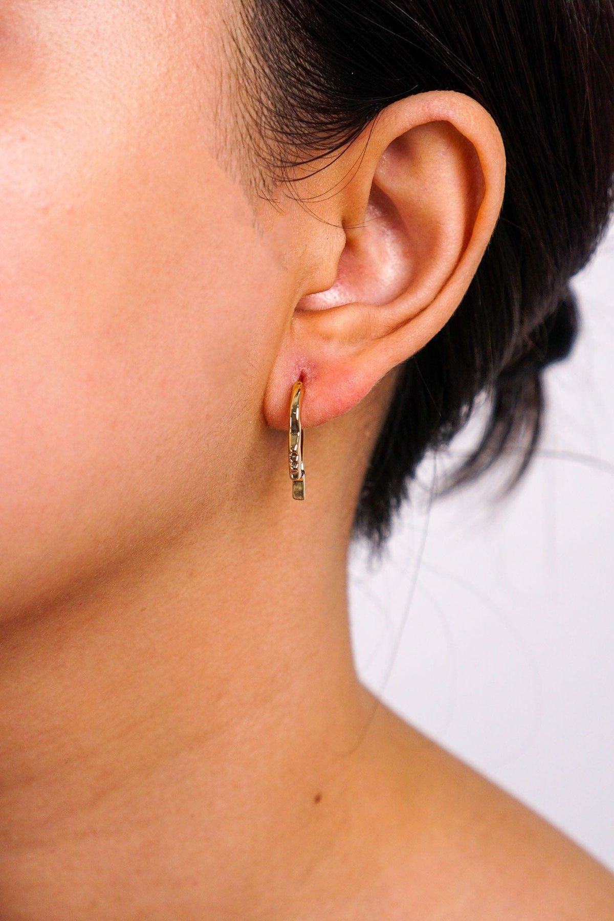 DCD EARRINGS Gold Human Face Shape Earring