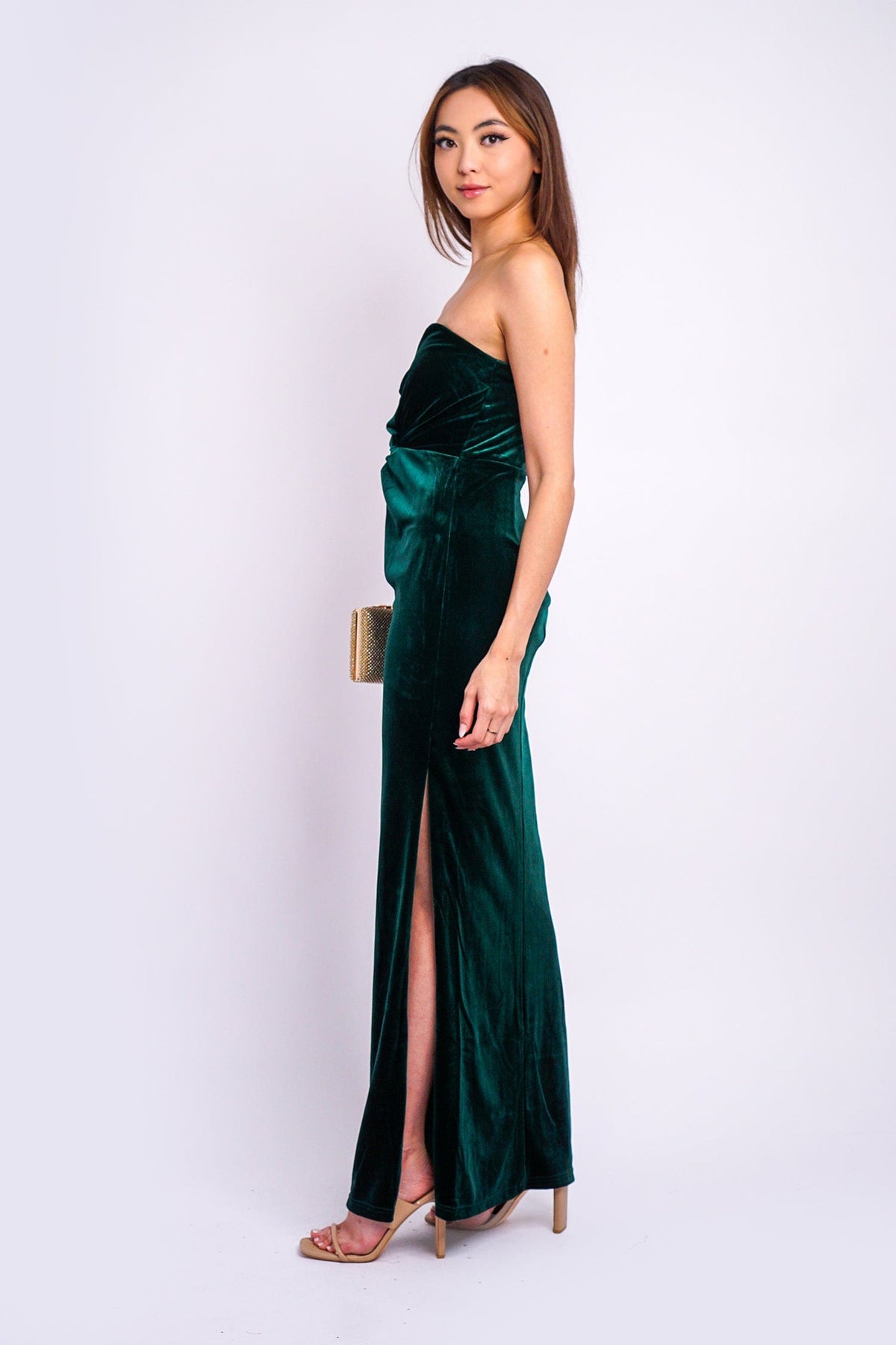 DCD GOWNS Emerald Strapless Sweetheart Velvet Gown
