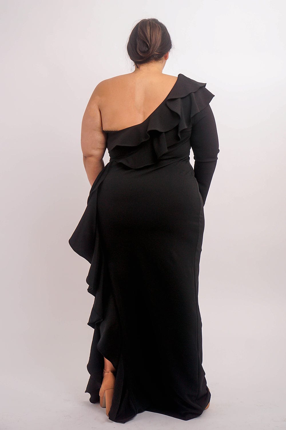 DCD GOWNS Plus Black  One  Shoulder Ruffle  Gown