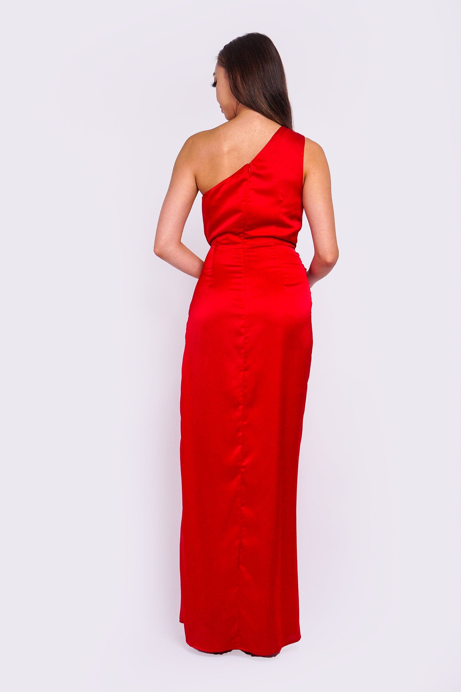 DCD GOWNS Red One Shoulder Drape Gown