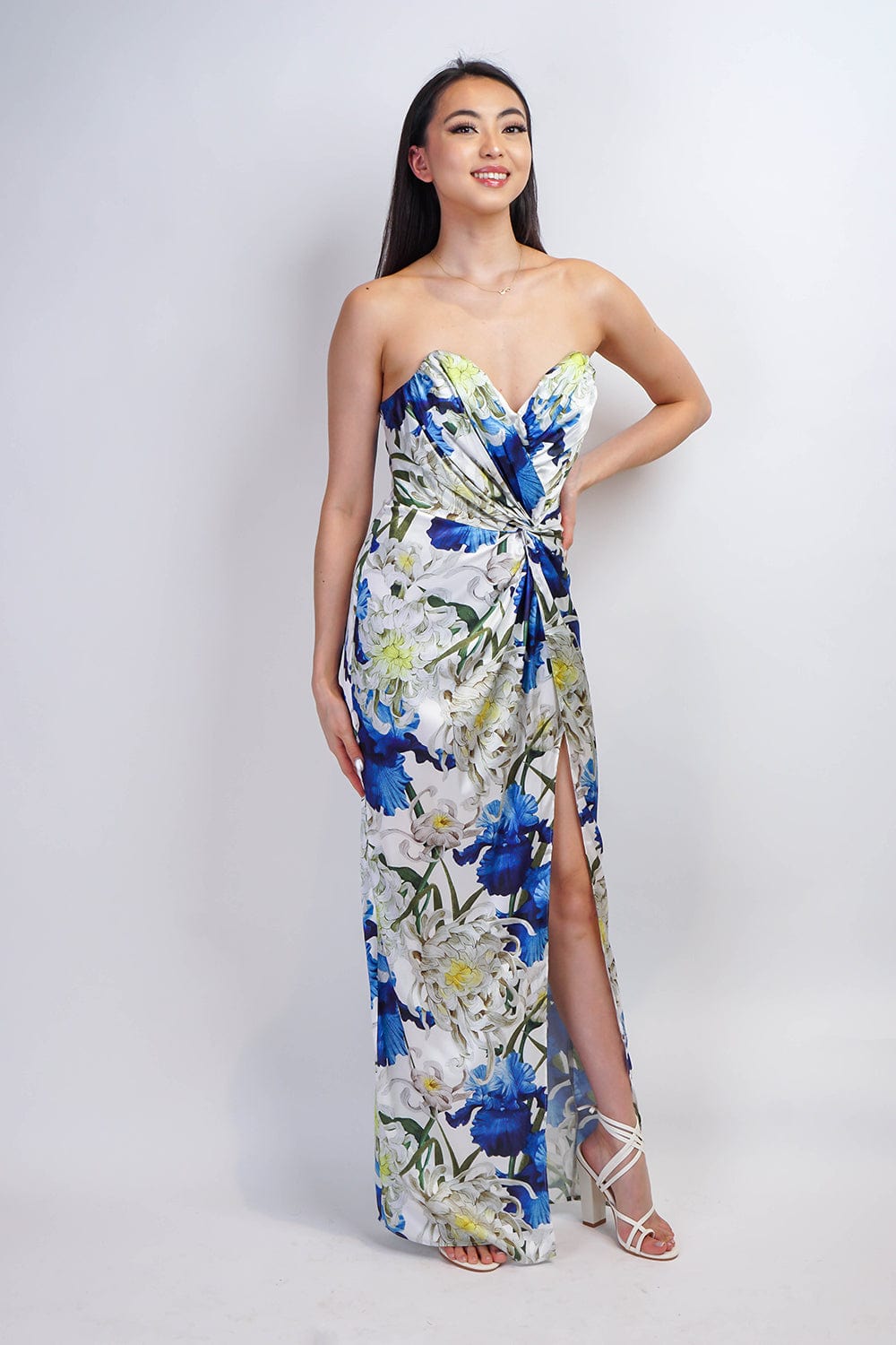DCD GOWNS White Multi Strapless Sweetheart Gown