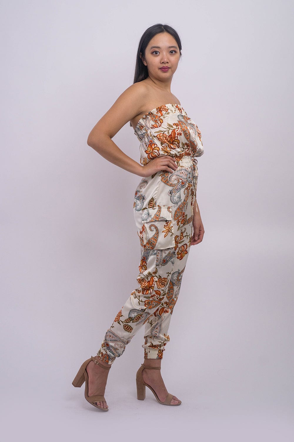 DCD JUMPSUITS &amp; ROMPERS Ivory Satin Print Sleeveless Deep V-Neck Jumpsuit Dress