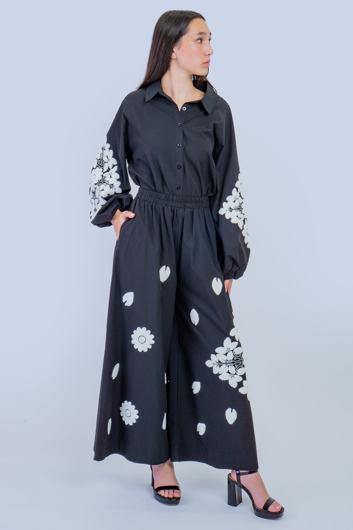 DCD PANTS ALL Black/White 3D  Emboidery Floral Pant