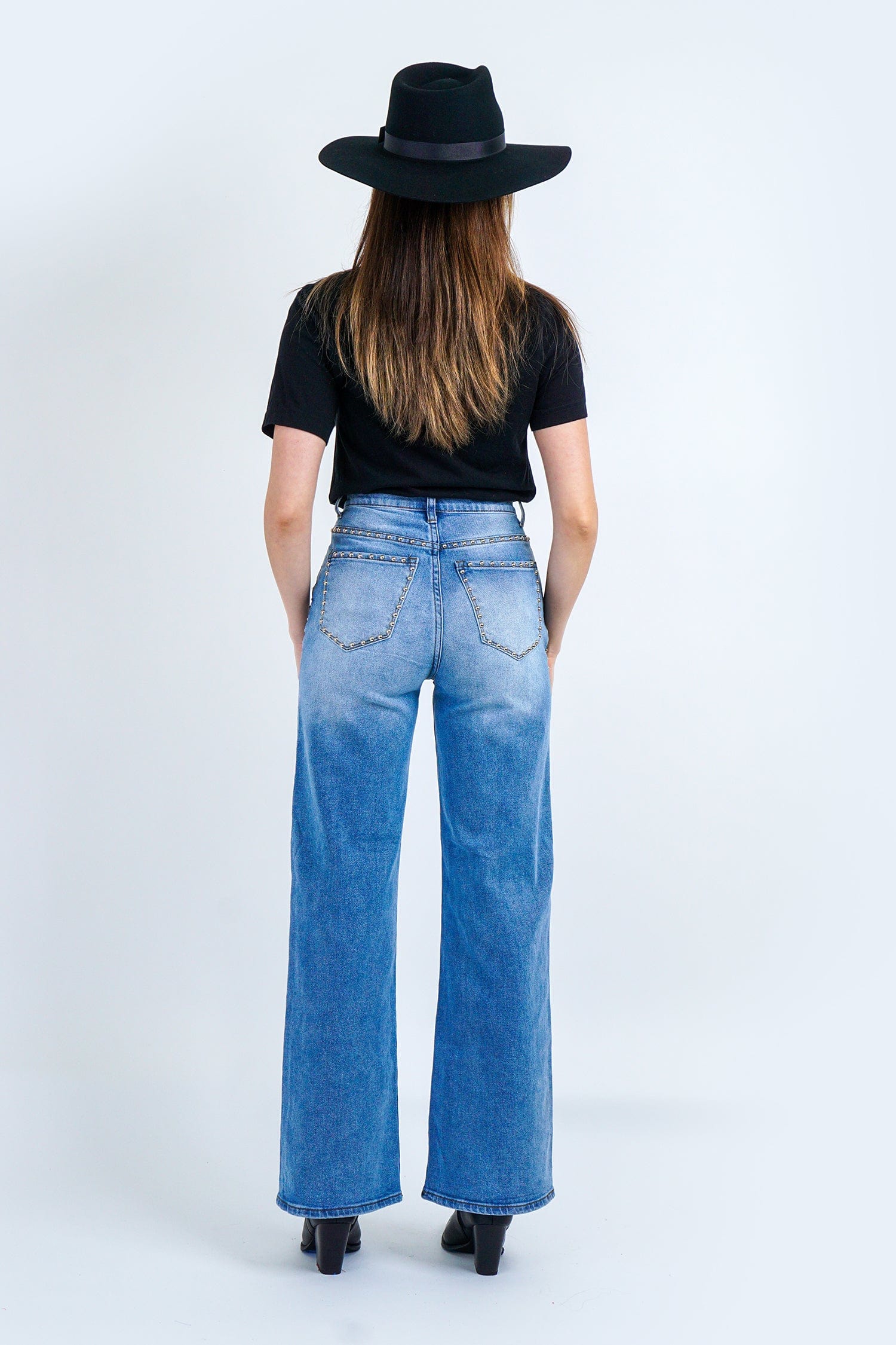 DCD PANTS Studded High Waist Straight Jean