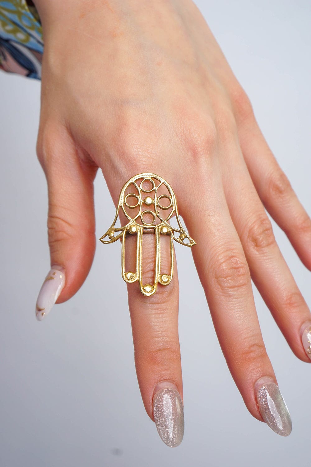 DCD RINGS Gold Hamsa Hand Ring