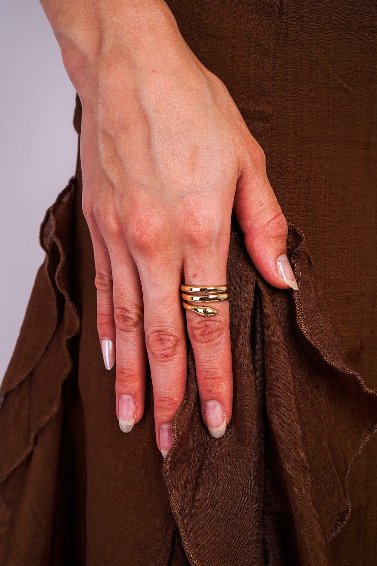 DCD RINGS Gold Open Twist Eternity Ring