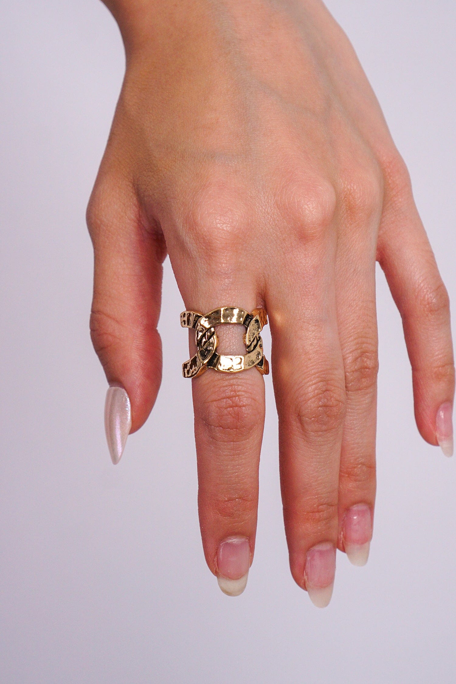 DCD RINGS Hammered Gold Chain Ring