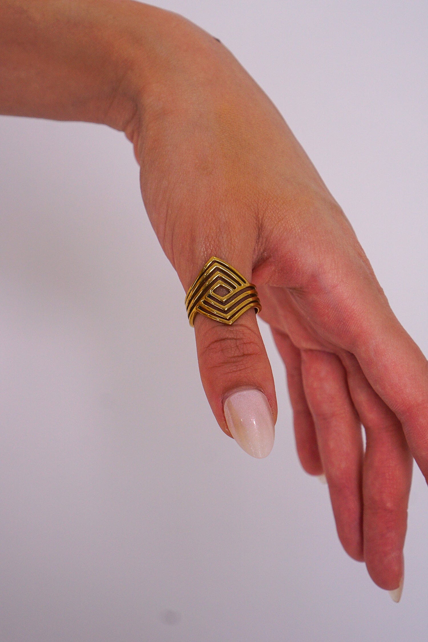 DCD RINGS Size 9 Brass Labyrinth Ring