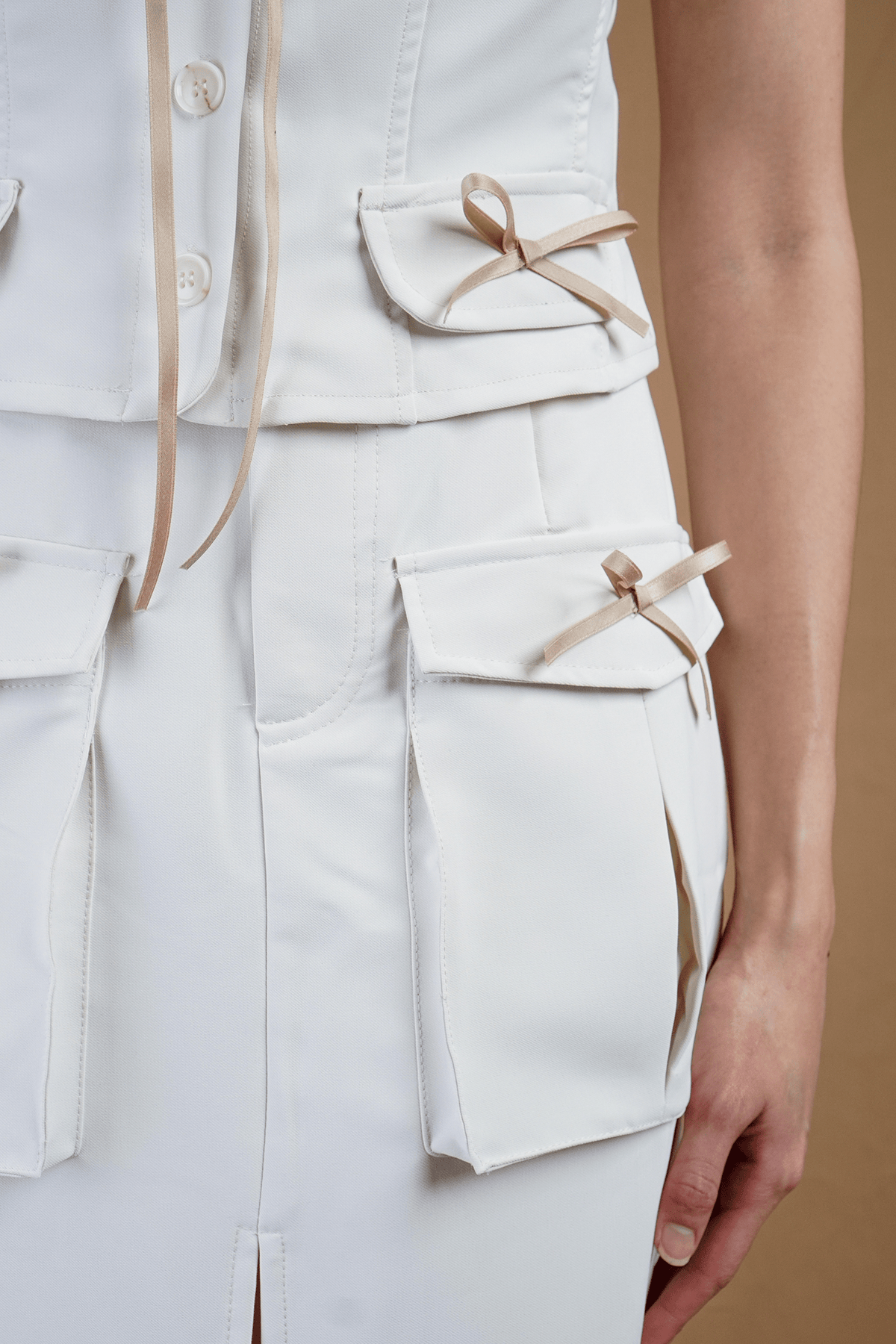 Chloe Dao Boutique SETS Ivory Mini Bow Front Slit Skirt
