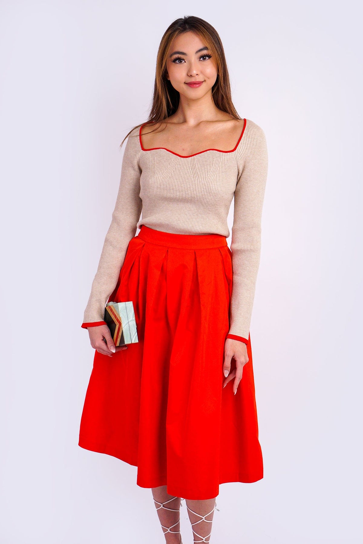 DCD SWEATERS Taupe Red Square Neck Sweater