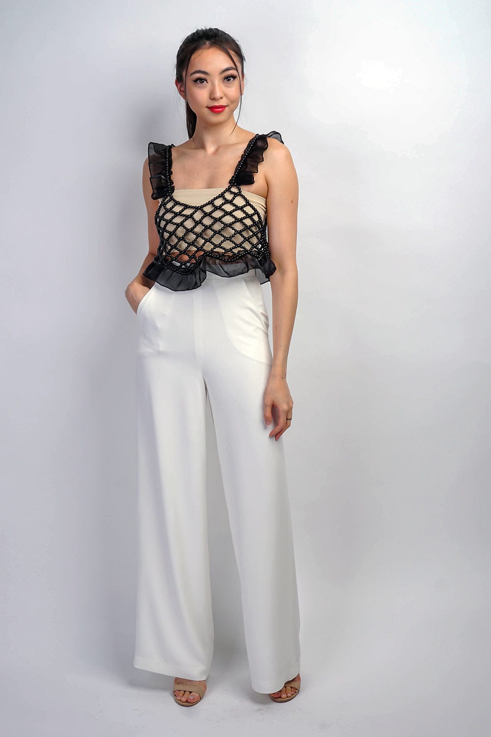 DCD TOPS S/M Black Beads Ruffle Crochet