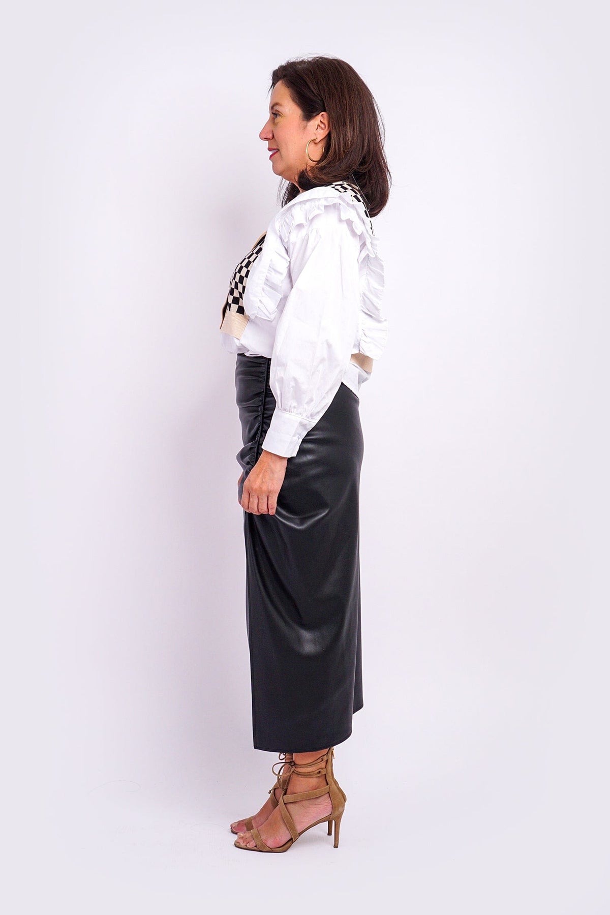 DCD TOPS White/Black Ruffle Sleeve Checkered Cardigan