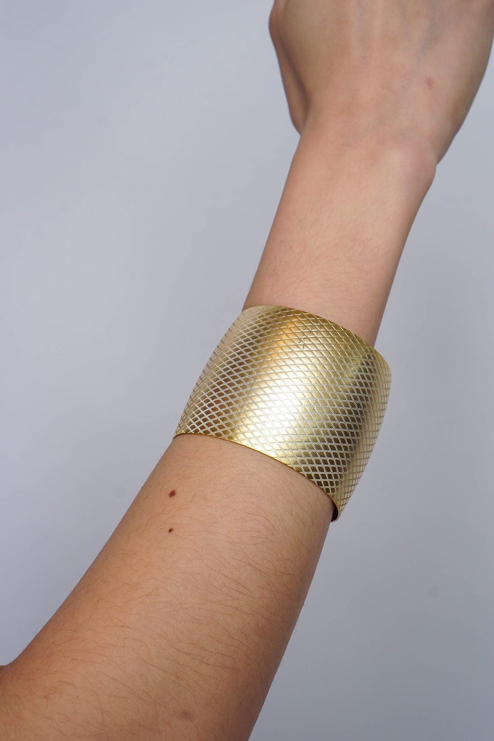 BRACELETS Textured Wide Gold Cuff Bracelet - Chloe Dao