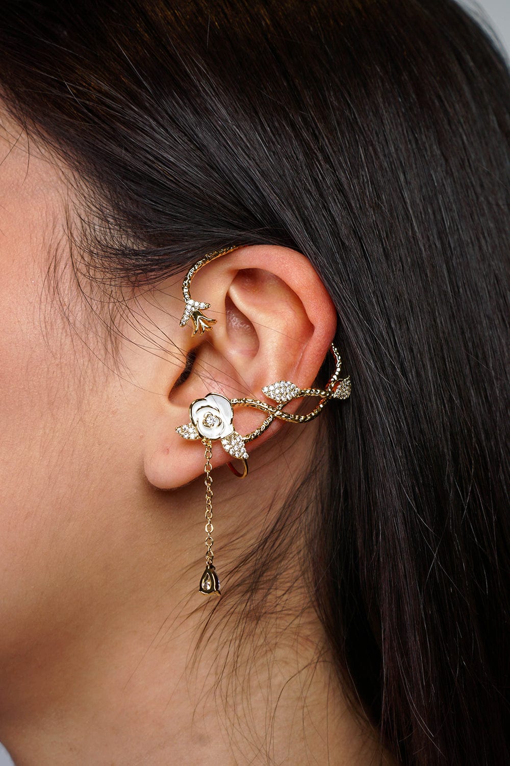 Cuffs Inlaid Zirconium Pearl Flower Ear Cuffs - Chloe Dao