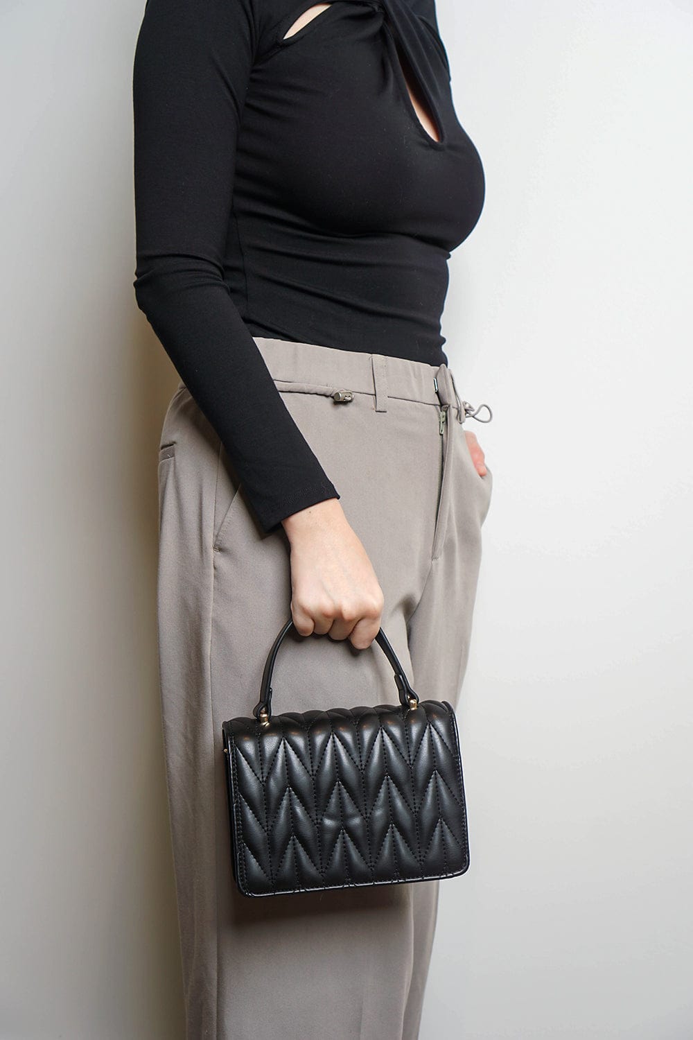 HANDBAGS Black Quilted HandBag - Chloe Dao